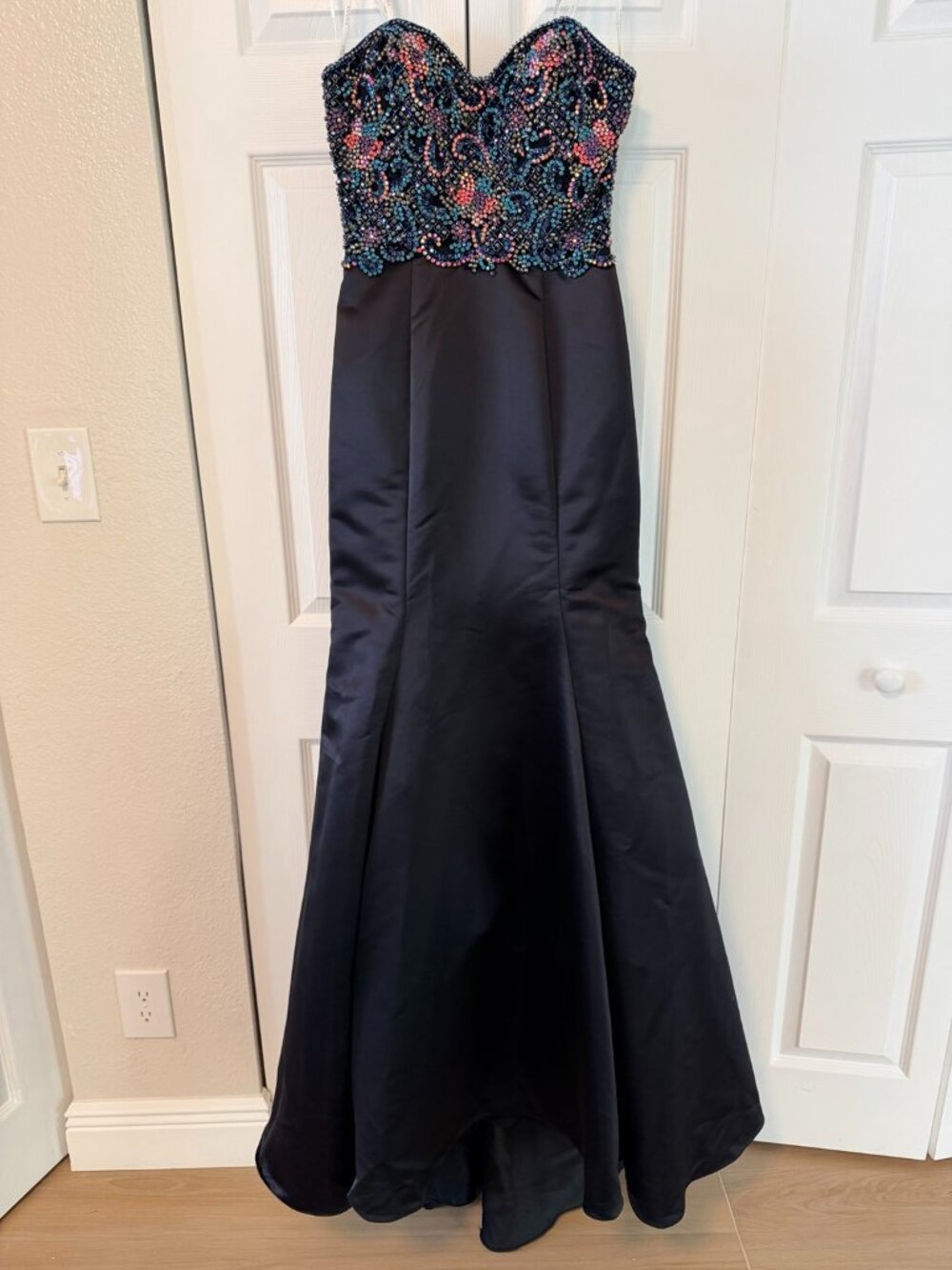 Vienna Prom Black Beaded Crystal Strapless Mermaid Gown